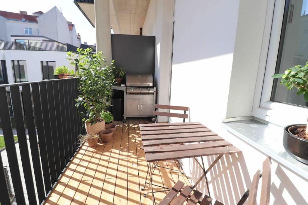 Smart Apt Mit Balkon Am Augarten Park Naehe Zentrum Viyana Dış mekan fotoğraf